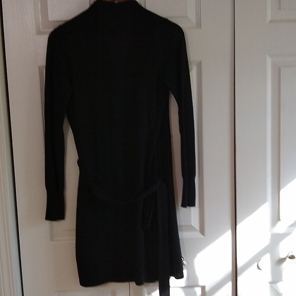 Express wrapped Cardigan 100 merino wool size small - Picture 8 of 11